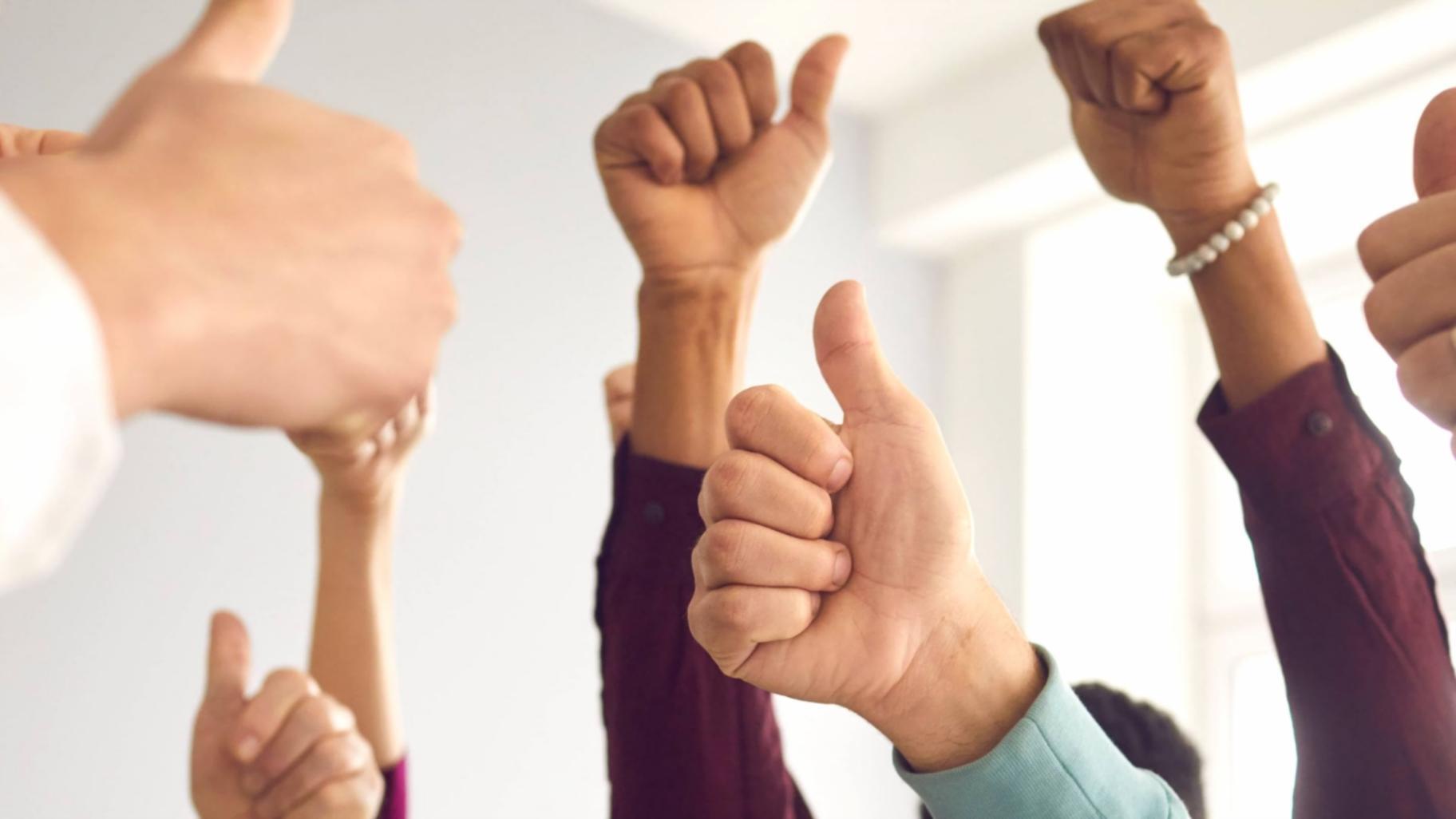 Здание офиса Aeriente Ioliavo на улице Александра Димитрова в центре Кюстендила